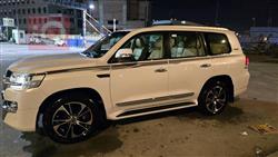 تويوتا لاندكروزر